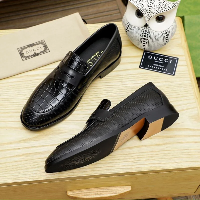 Colorful Gucci Business Shoes 24201
