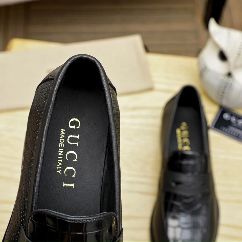 Colorful Gucci Business Shoes 24201