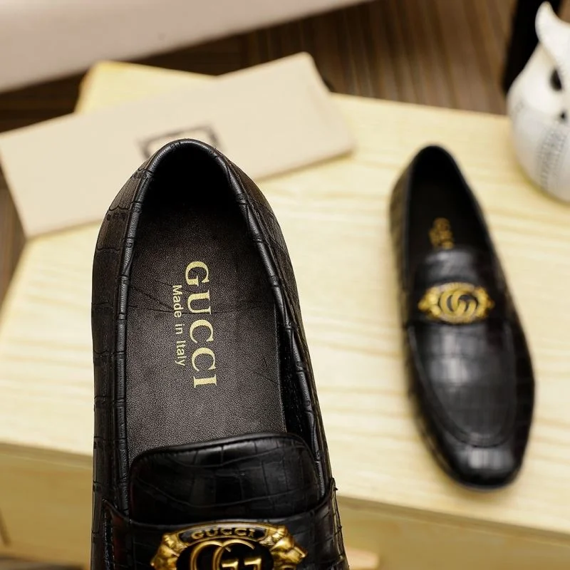 Gucci Business Shoes Resilient 24202