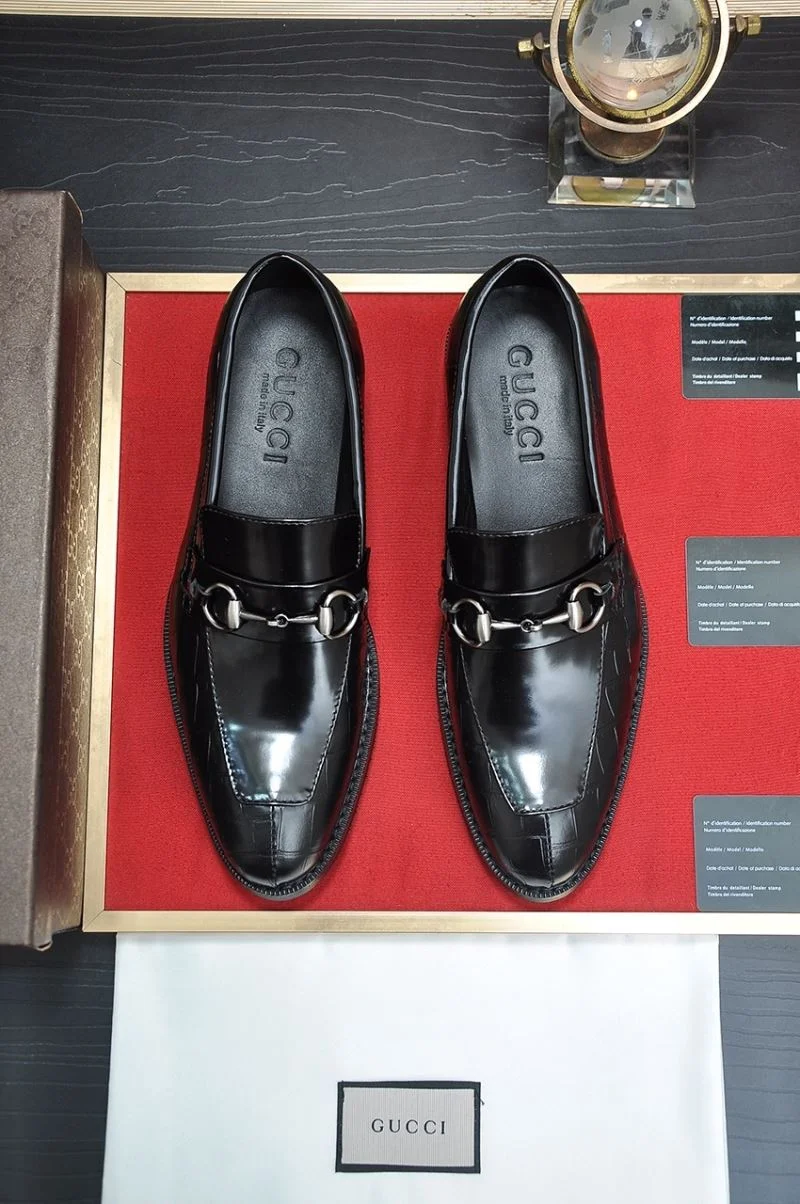Gucci Business Shoes Flexible 25853