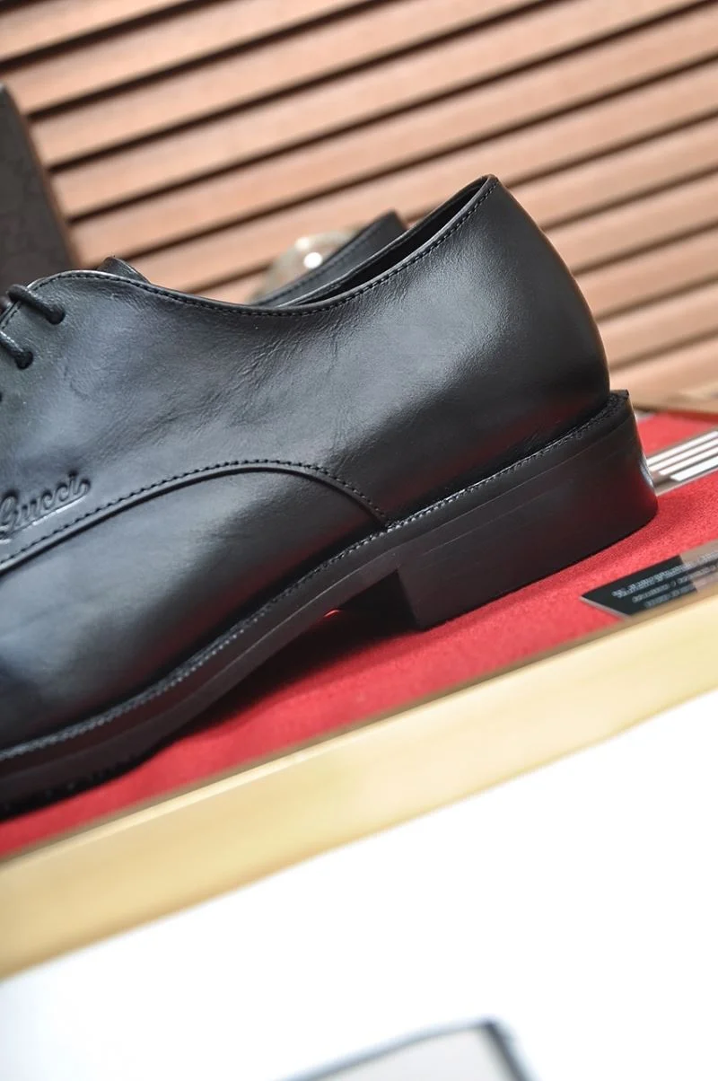 Gucci Business Shoes Contemporary 25857