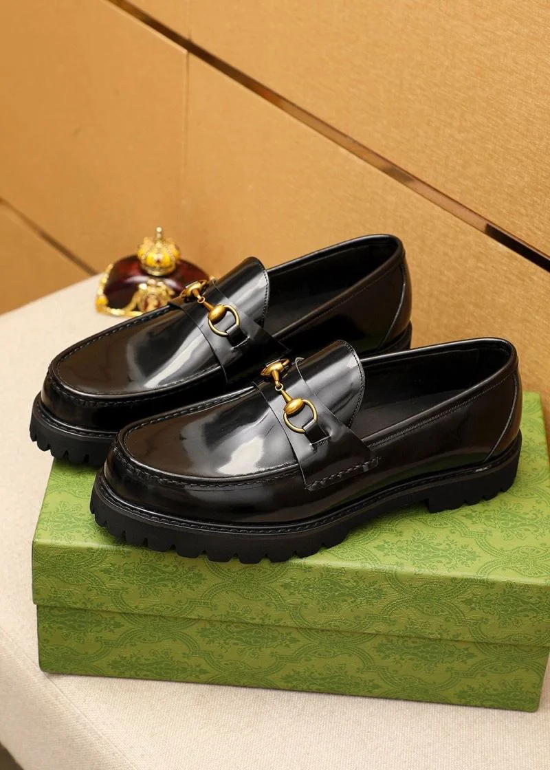 Gucci Business Shoes Sleek 25849