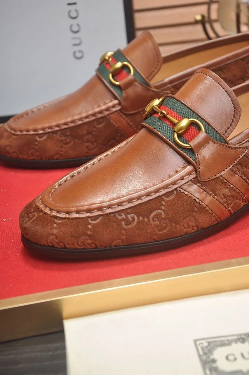 Sporty Gucci Business Shoes 25829