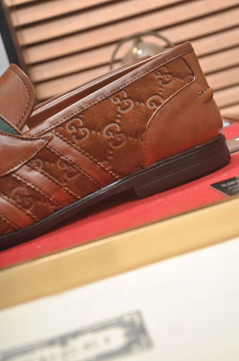 Sporty Gucci Business Shoes 25829
