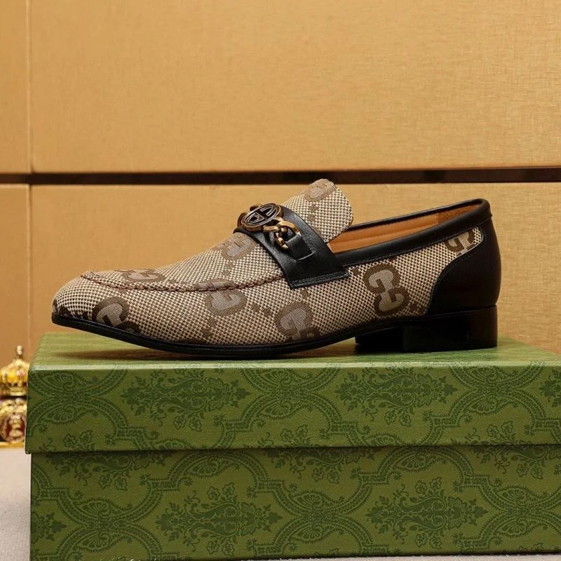 Versatile Gucci Business Shoes 25852