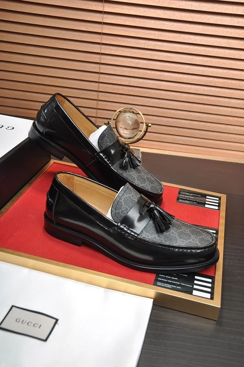 Gucci Business Shoes Seasonal 25811