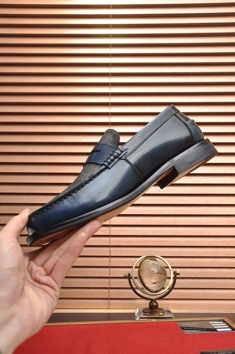 WaterResistant Gucci Business Shoes 25870