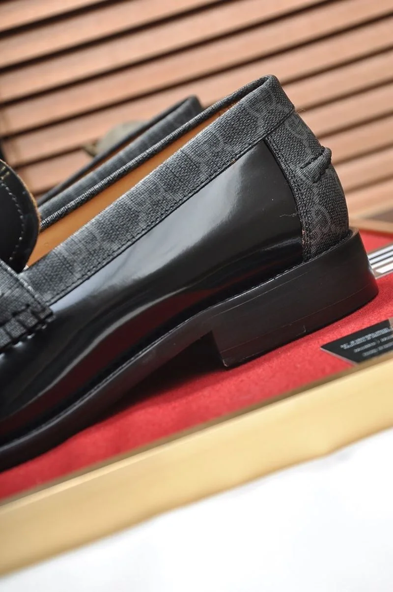 Supportive Gucci Business Shoes 25798