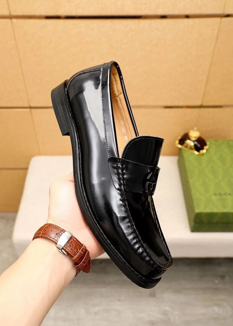 Compact Gucci Business Shoes 25781