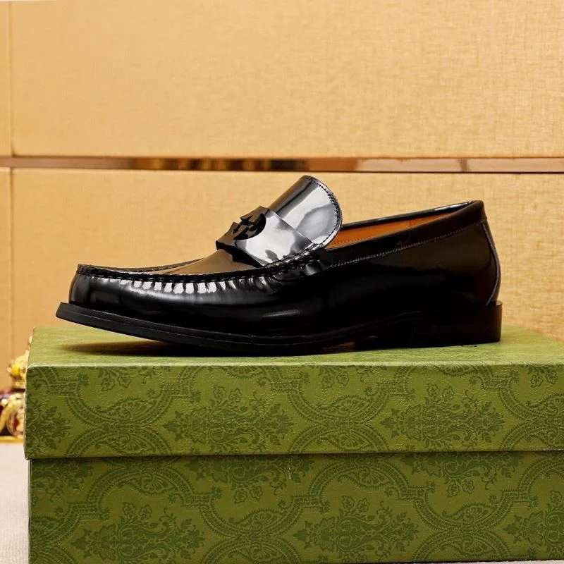 Compact Gucci Business Shoes 25781