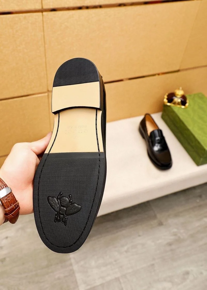 Compact Gucci Business Shoes 25781