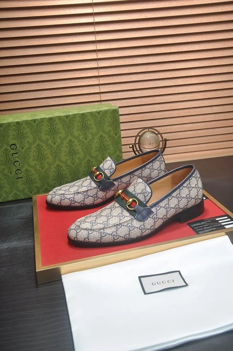 Snug Gucci Business Shoes 25757