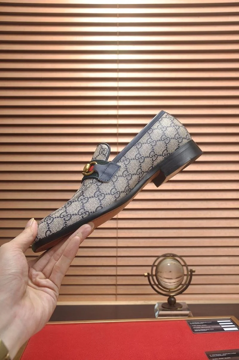 Snug Gucci Business Shoes 25757