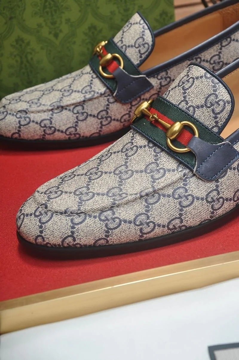 Snug Gucci Business Shoes 25757