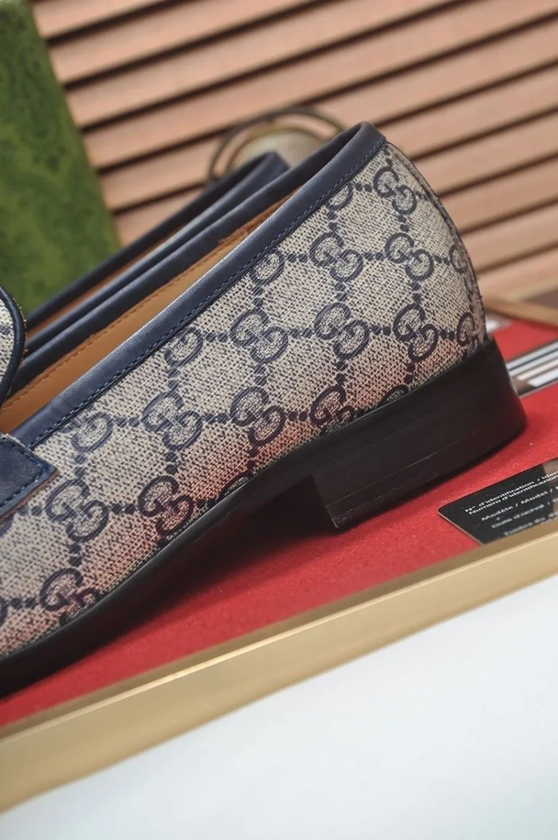 Snug Gucci Business Shoes 25757