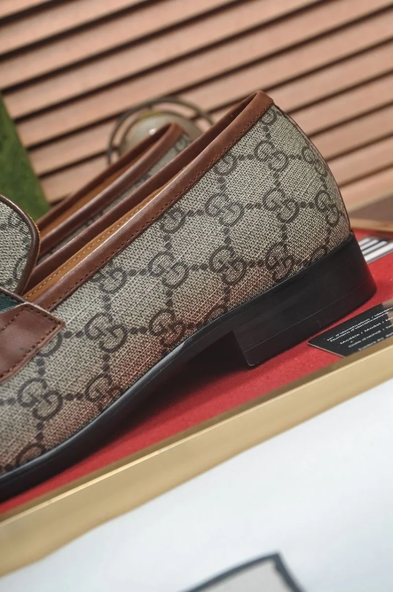 SunProtective Gucci Business Shoes 25767