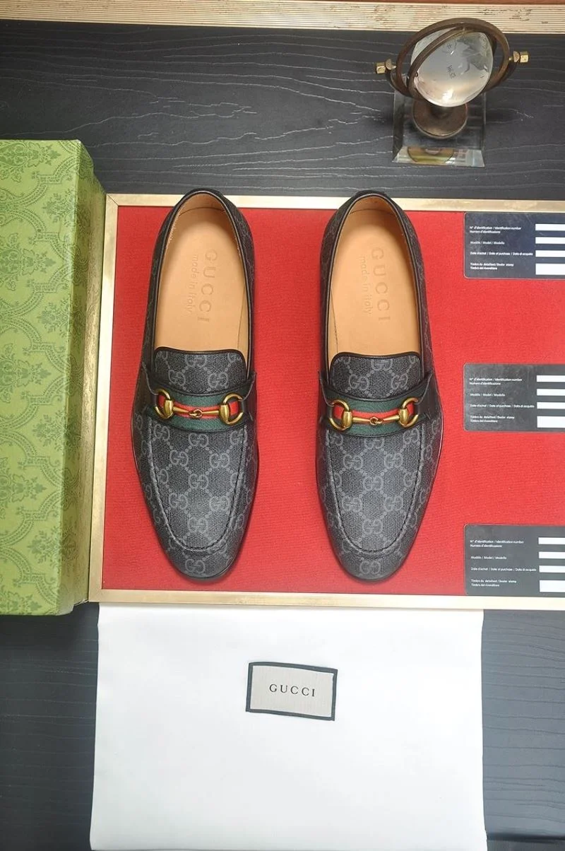 Refined Gucci Business Shoes 25817
