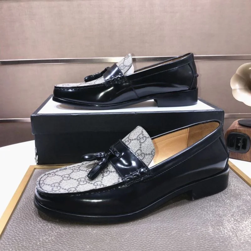 Gucci Business Shoes Packable 25856
