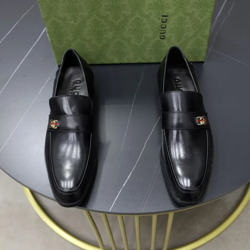 Sleek Gucci Business Shoes 25715