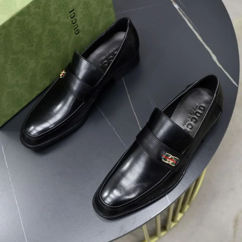 Sleek Gucci Business Shoes 25715