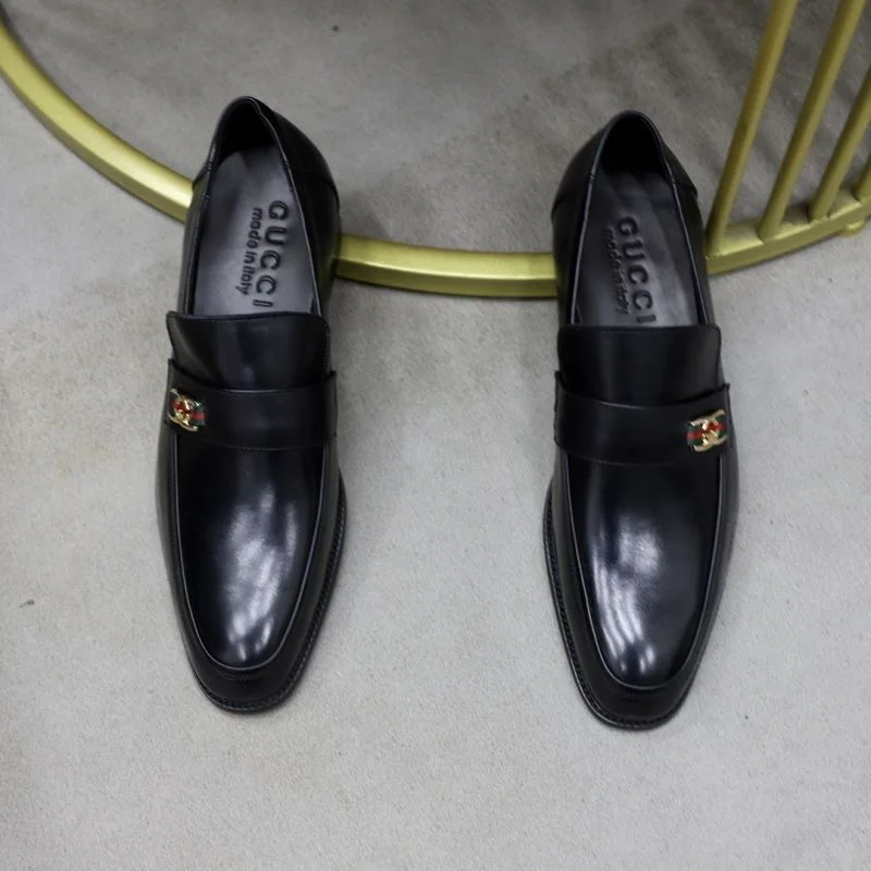 Sleek Gucci Business Shoes 25715