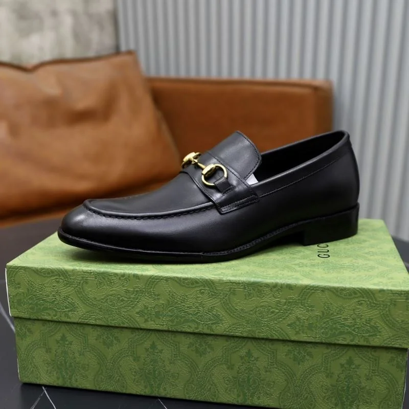Vibrant Gucci Business Shoes 25710