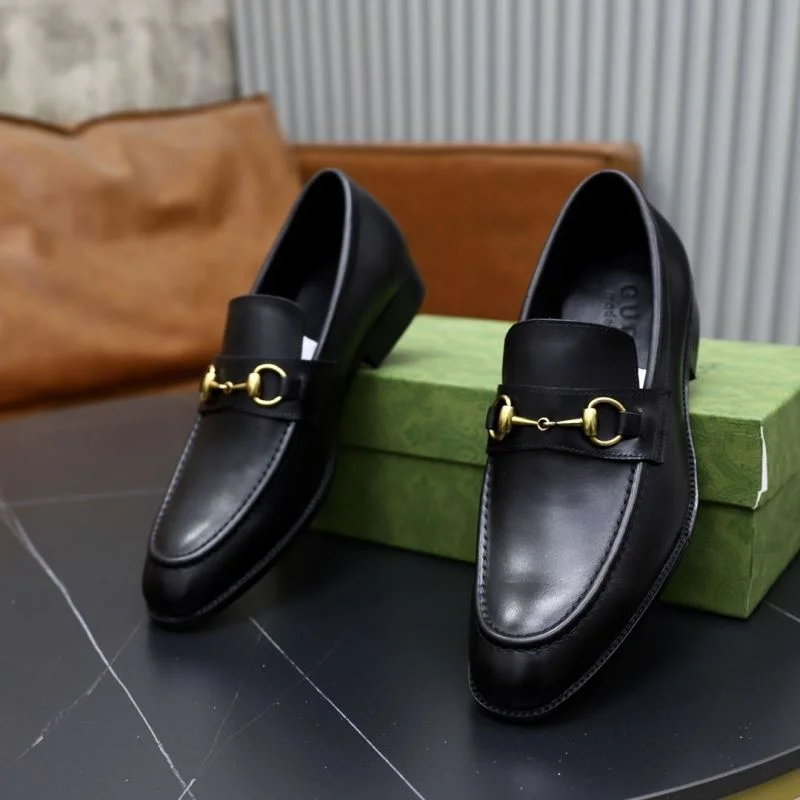 Vibrant Gucci Business Shoes 25710