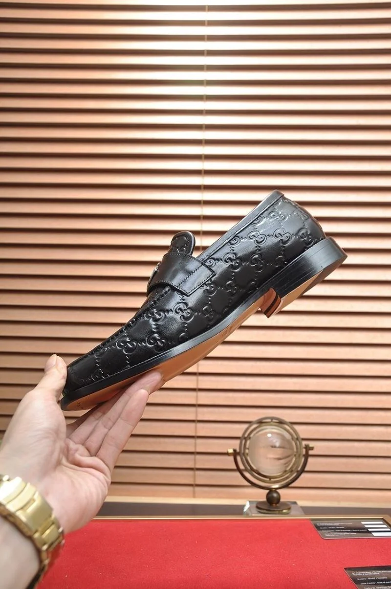 Gucci Business Shoes FastDry 25765