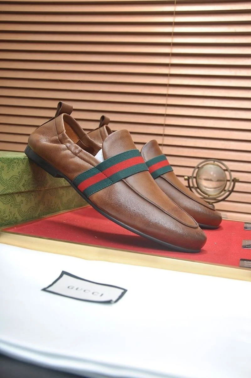 Sleek Gucci Business Shoes 25686