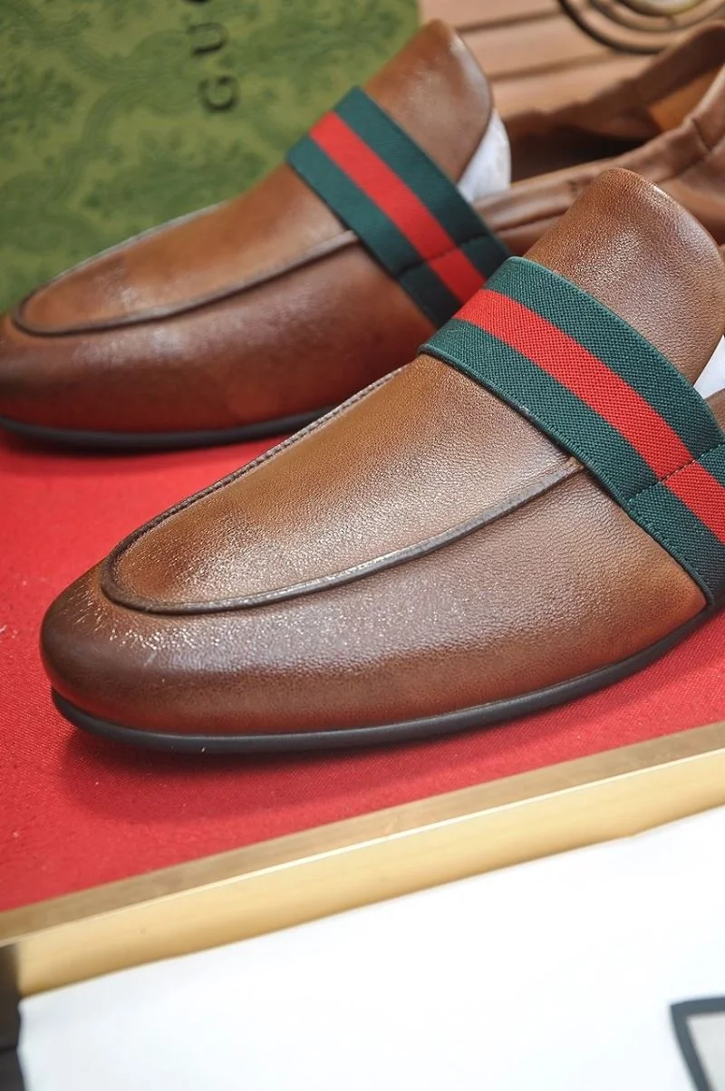 Sleek Gucci Business Shoes 25686