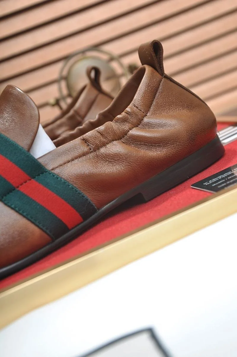 Sleek Gucci Business Shoes 25686