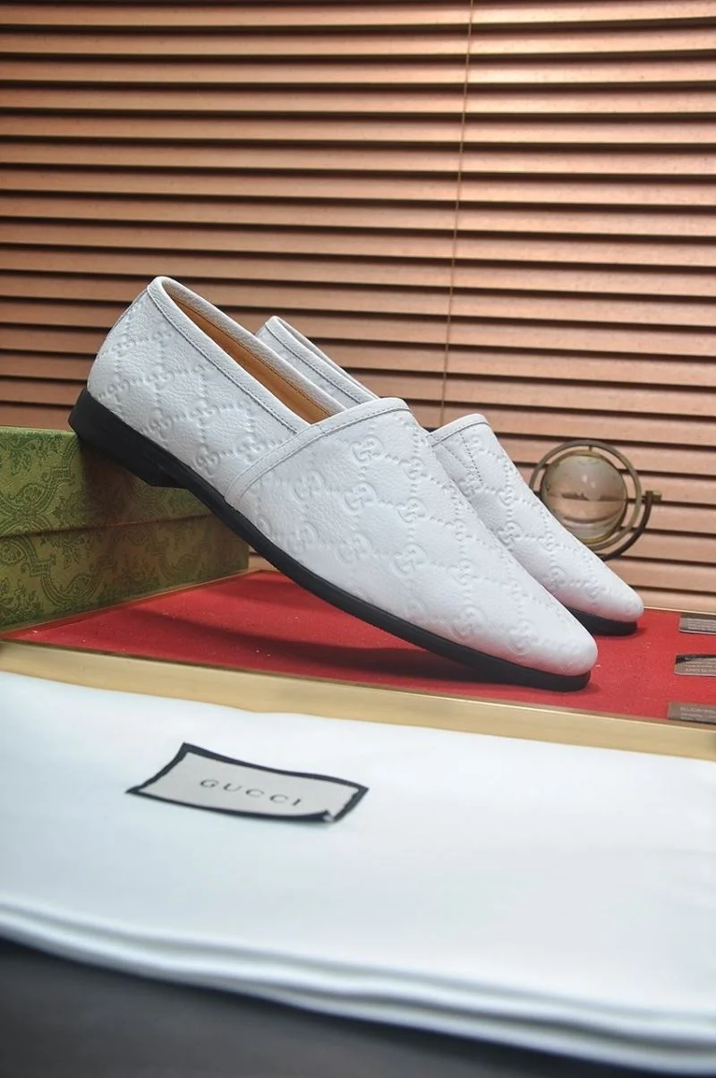 Compact Gucci Business Shoes 25683