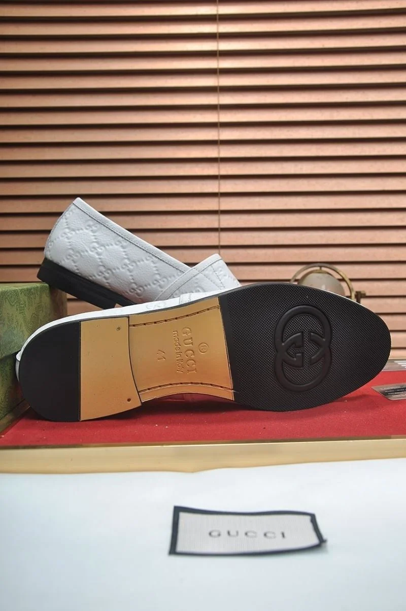 Compact Gucci Business Shoes 25683