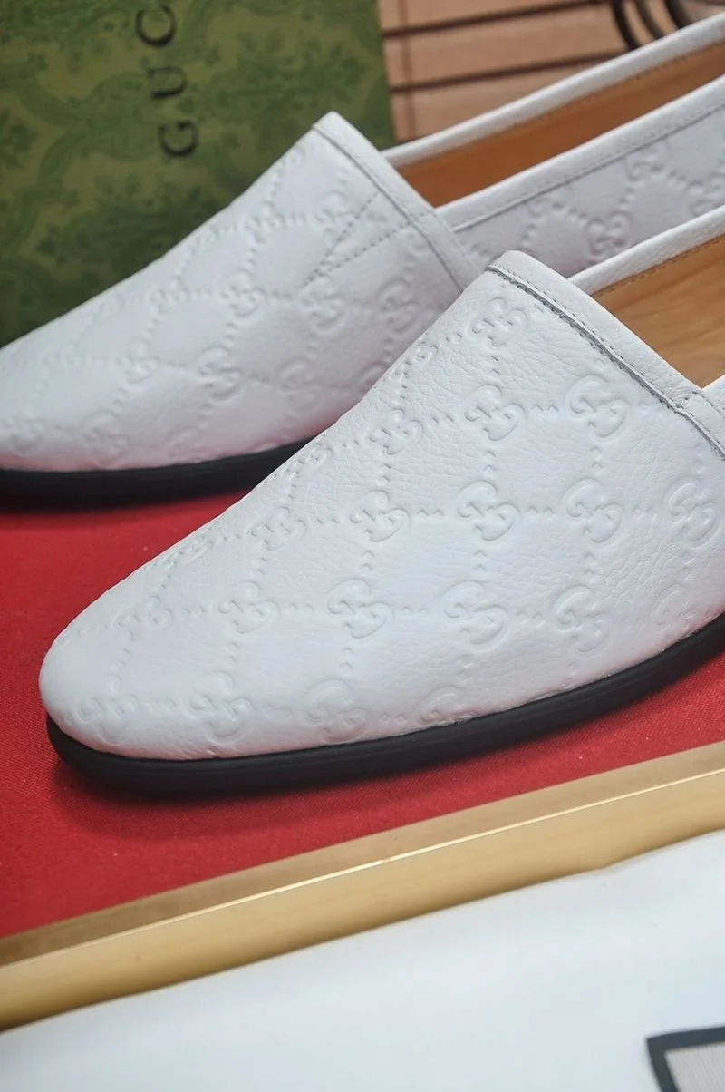 Compact Gucci Business Shoes 25683