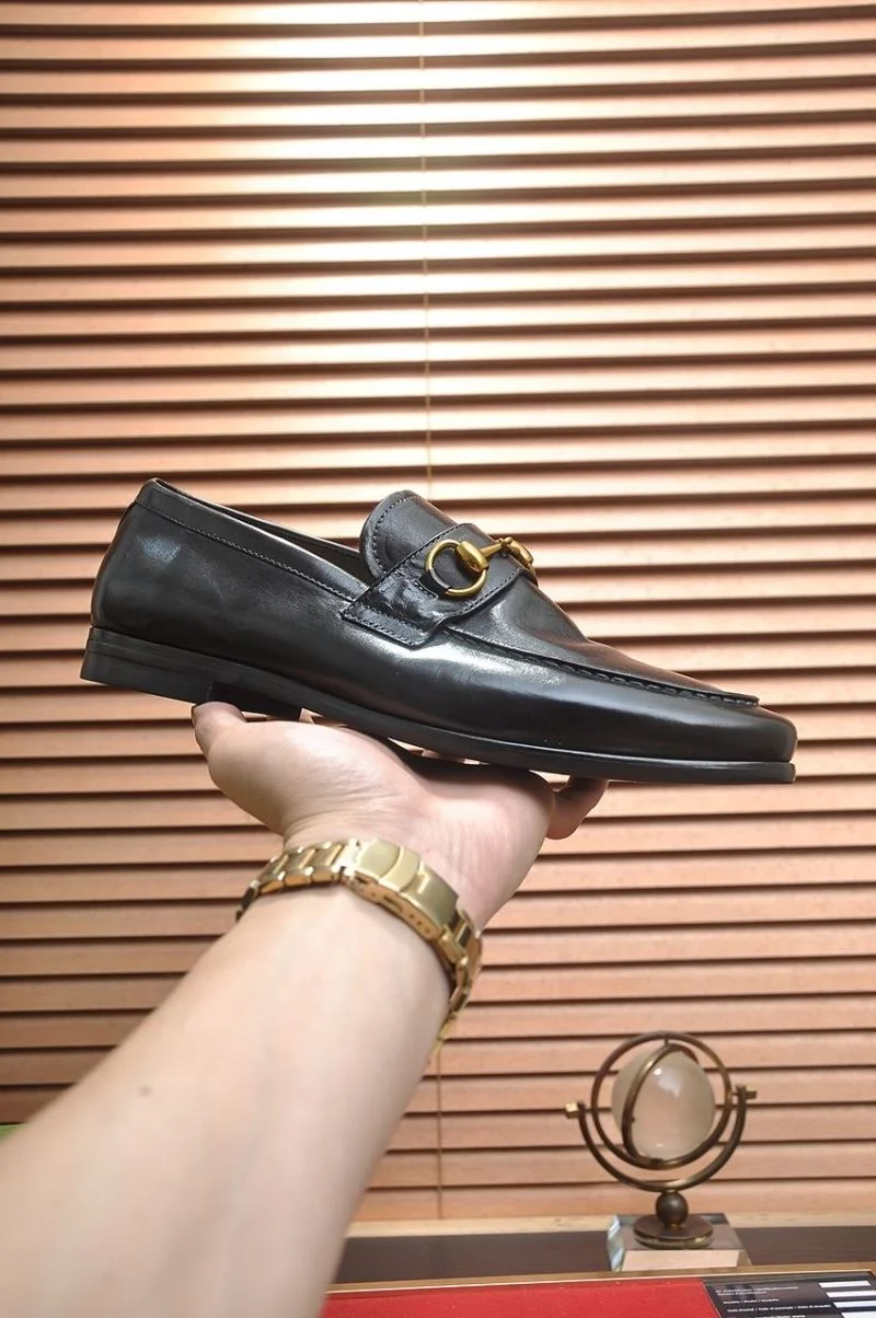 MoistureWicking Gucci Business Shoes 25678