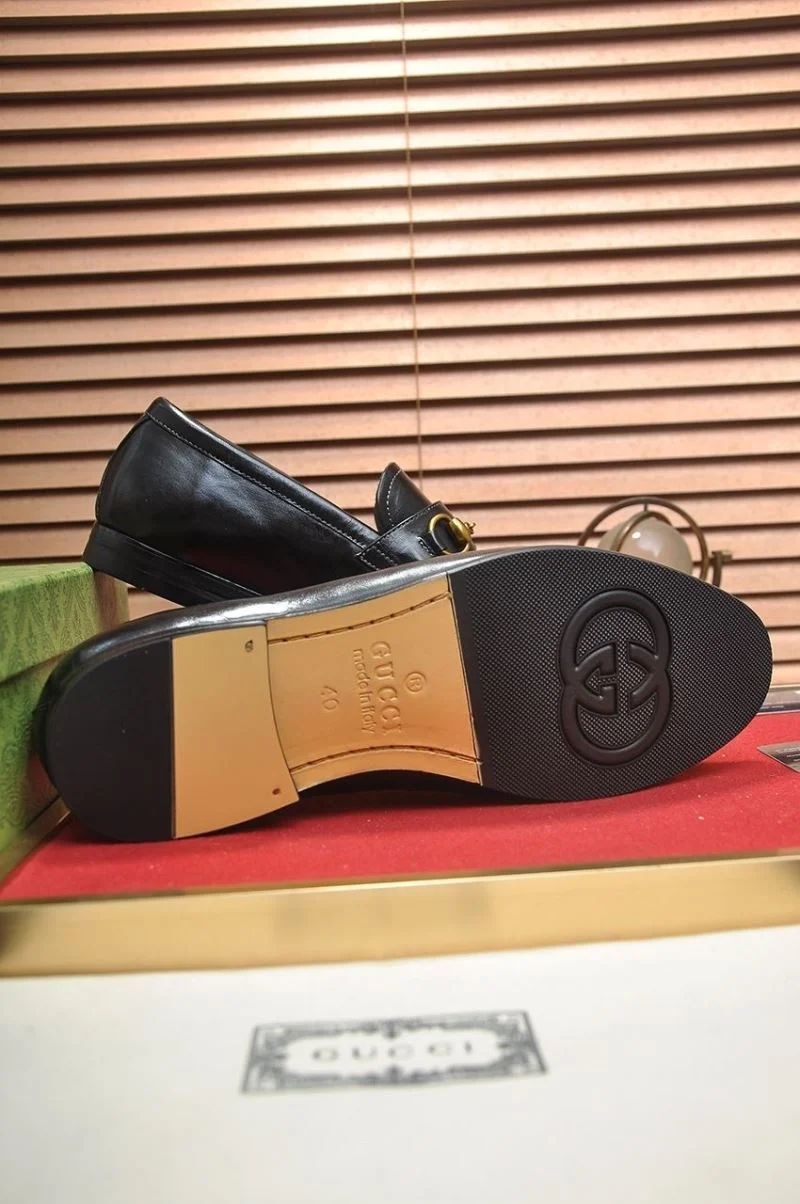 MoistureWicking Gucci Business Shoes 25678
