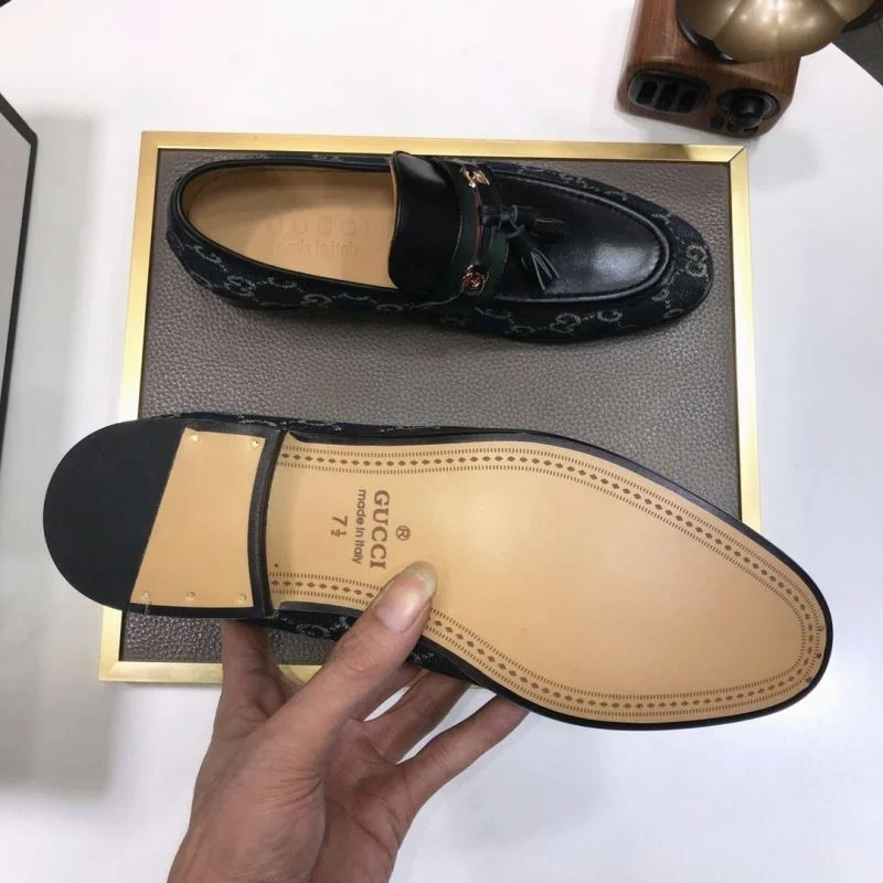 Gucci Business Shoes TimelessDesign 25675