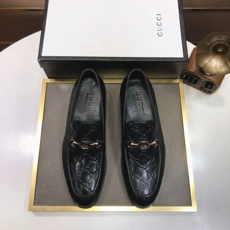 Gucci Business Shoes Durable 25670