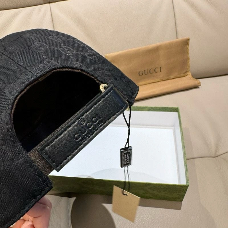 Gucci Caps FashionForward 261395