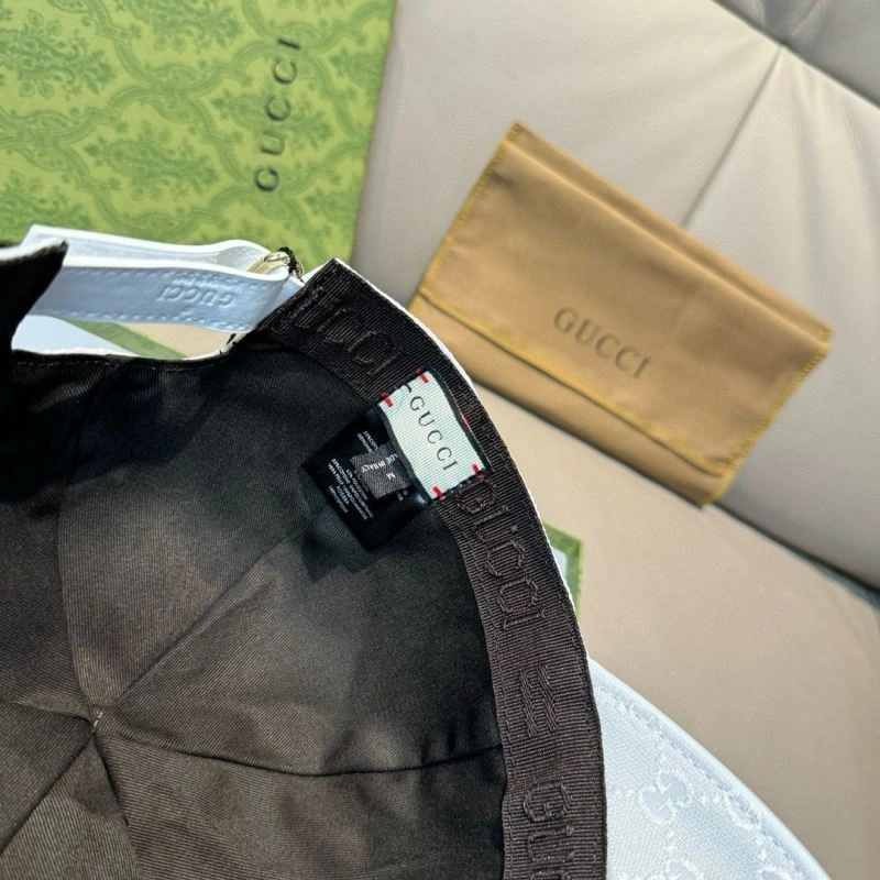 Gucci Caps Lightweight 261394