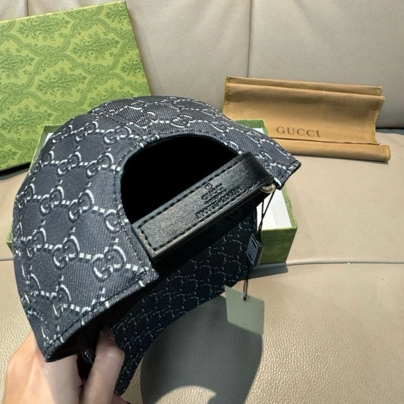 Gucci Caps Durable 261386