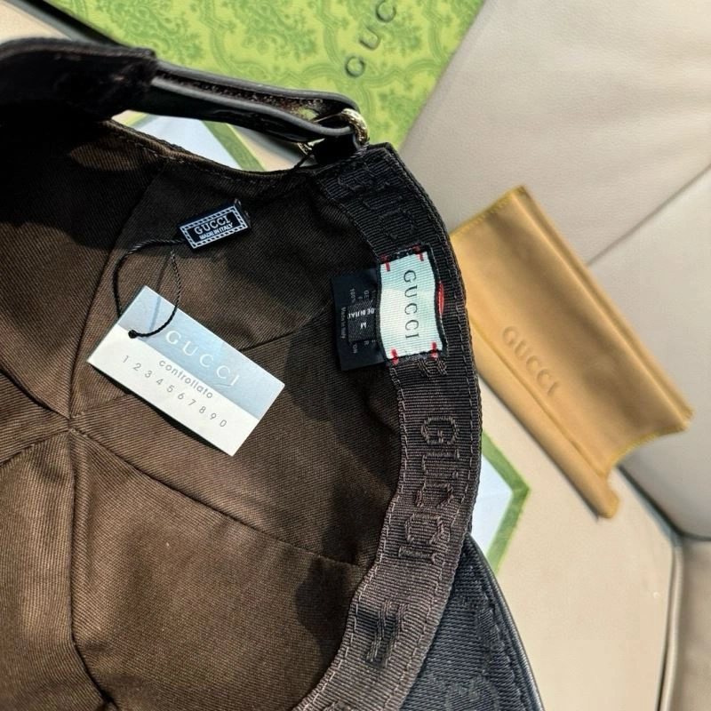 Gucci Caps Durable 261390