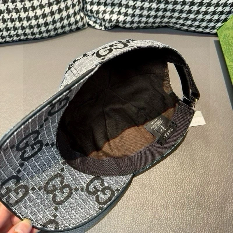 Gucci Caps Contemporary 261380
