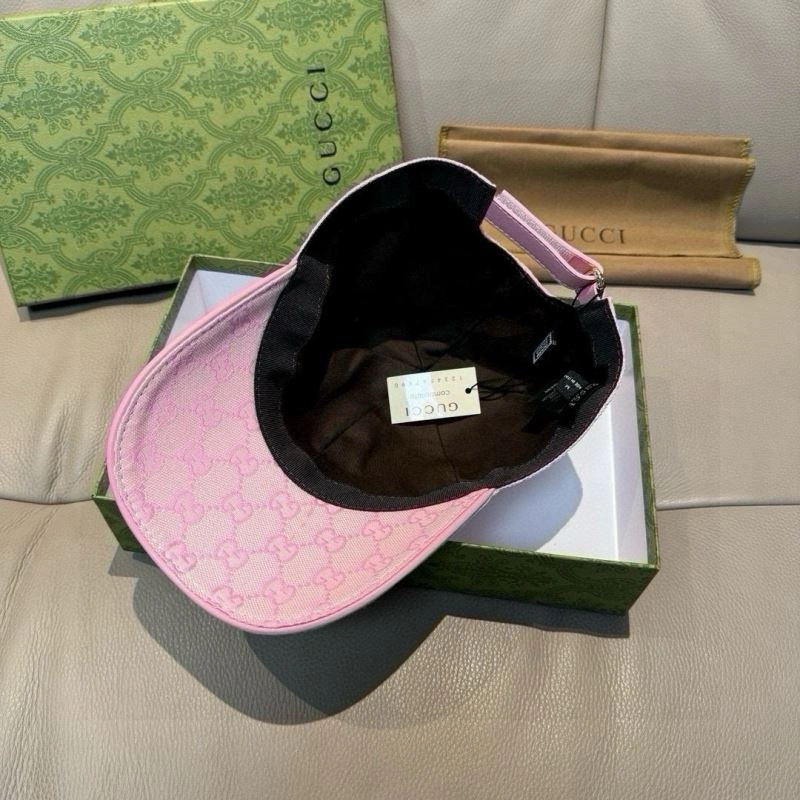Gucci Caps Refined 261367