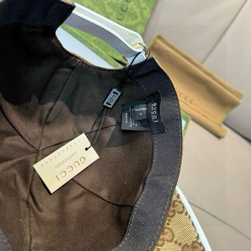 Gucci Caps WaterResistant 261360