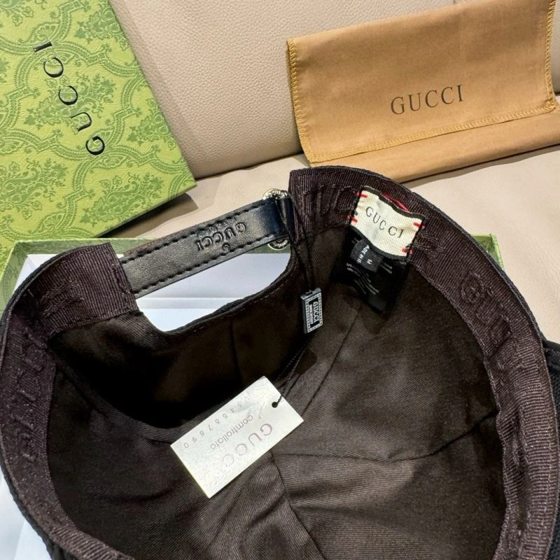 Gucci Caps EasyCare 261319