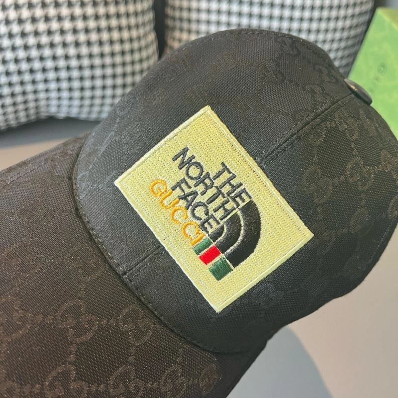 Gucci Caps Compact 261312