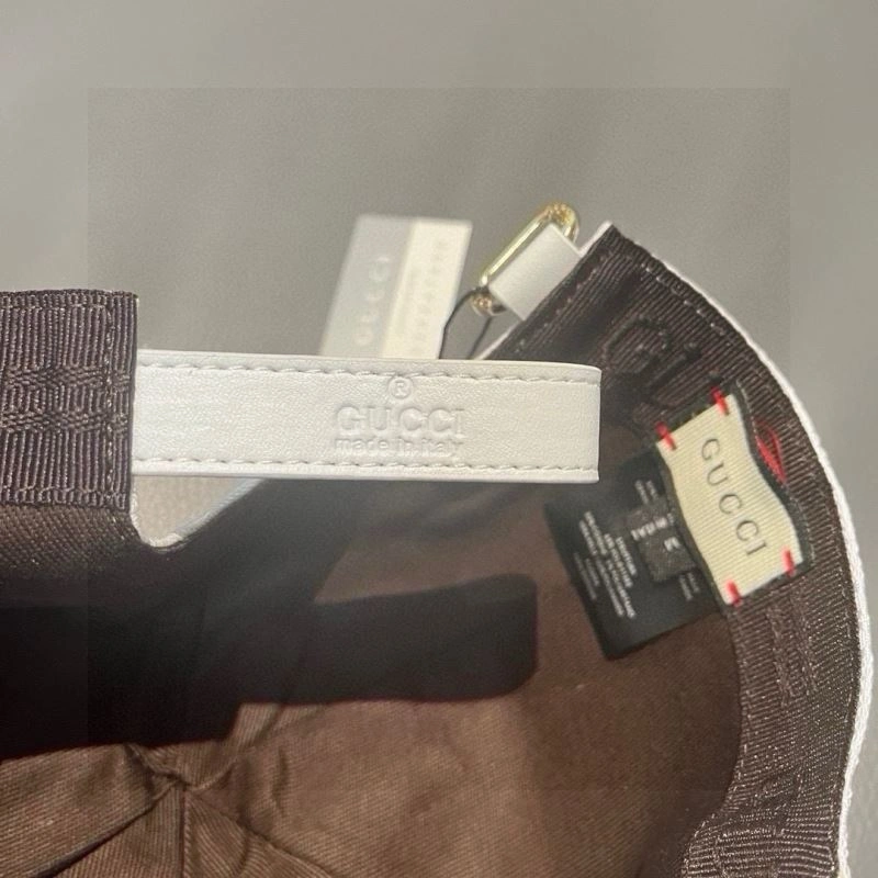Gucci Caps Resilient 261306