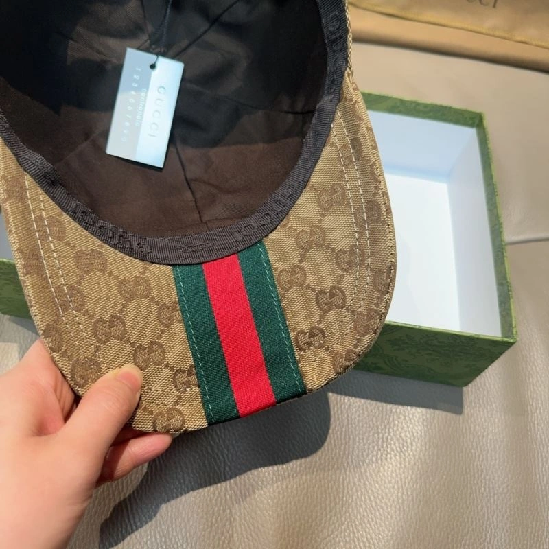 Versatile Gucci Caps 261286