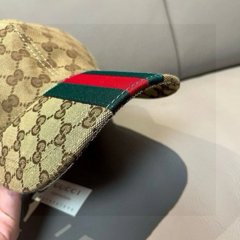 Gucci Caps Contemporary 261296